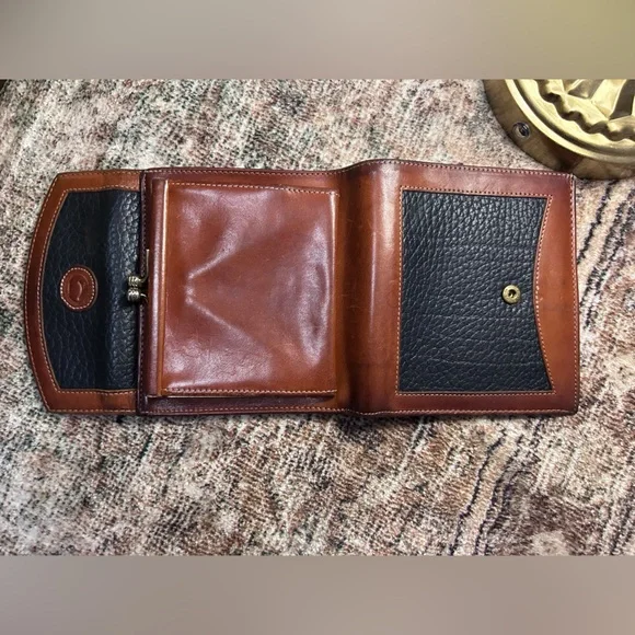 VTG DOONEY BOURKE AWL NAVY/ BRIT TAN FRENCH WALLET KISS LOCK COIN POCKET CARD - Picture 10 of 11